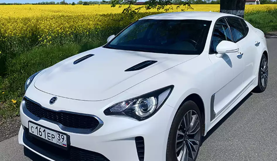 Аренда Kia Stinger в Калининграде от автопроката CarPlus