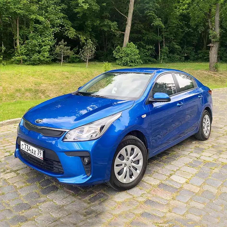 Аренда автомобиля Kia Rio в Калининграде | CarPlus