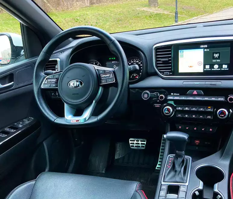Аренда (прокат) Kia Sportage 2019 2.4 Gt-line в Калининграде | CarPlus