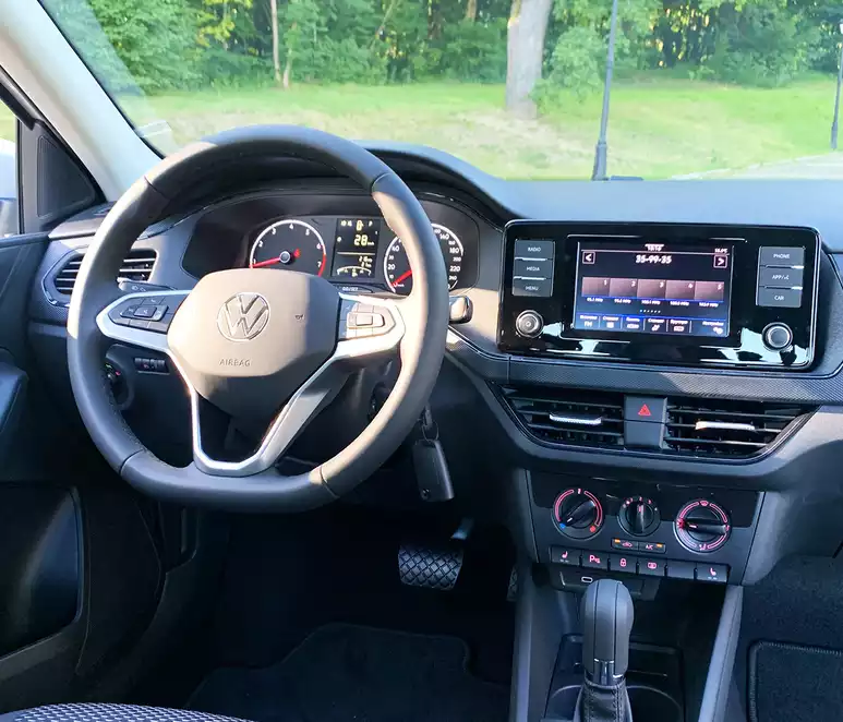 Аренда авто Volkswagen Polo в Калининграде | CarPlus
