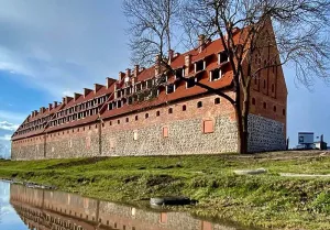 Немецкое здание рядом с Багратионовском